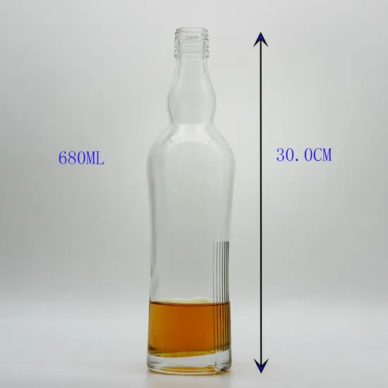 Custom Design 680ml Liquor Bottle Clear Empty Glass Tequlia Mezcal Brandy Rum Vodka Whisky Gin Bottle with Cork 